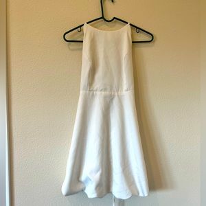 Lulu’s white mini scallop dress size large